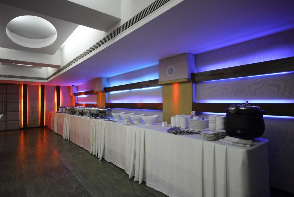 Vihang'S Inn Thane Exterior photo