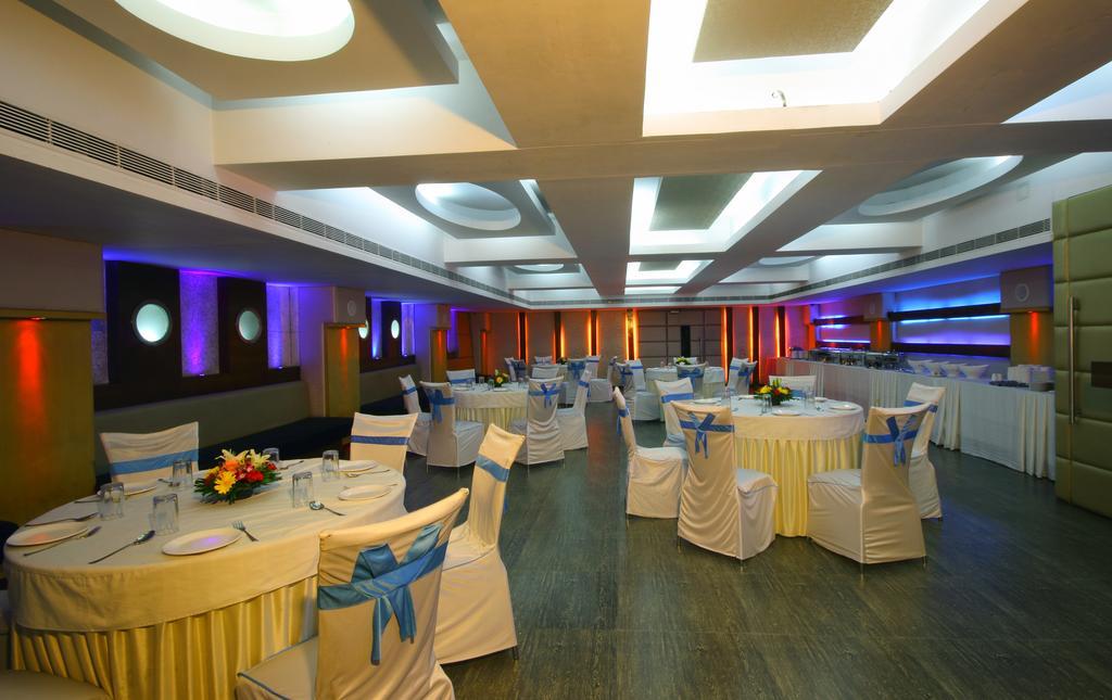 Vihang'S Inn Thane Exterior photo