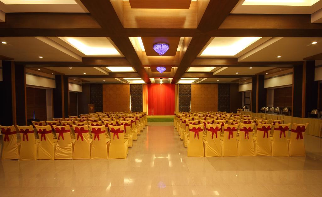 Vihang'S Inn Thane Exterior photo