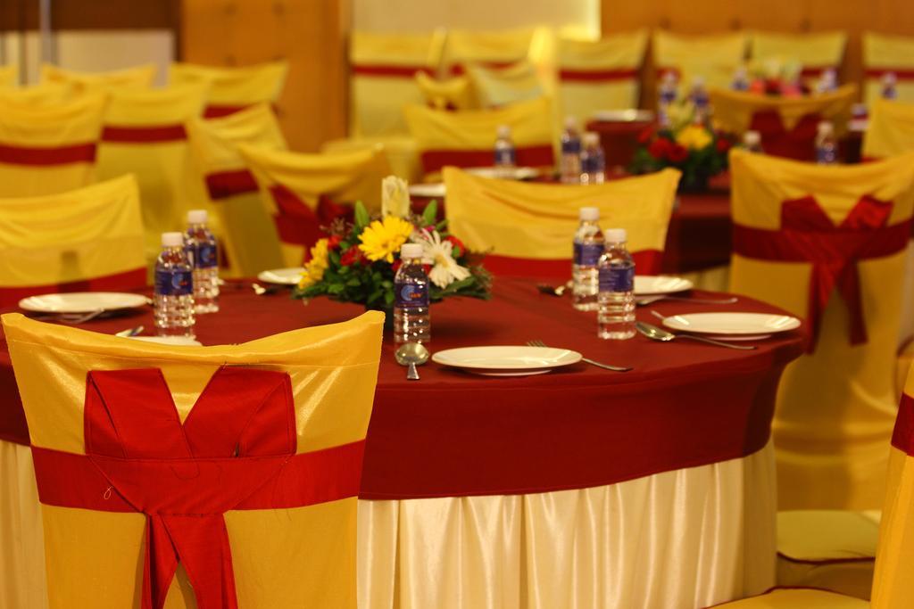 Vihang'S Inn Thane Exterior photo