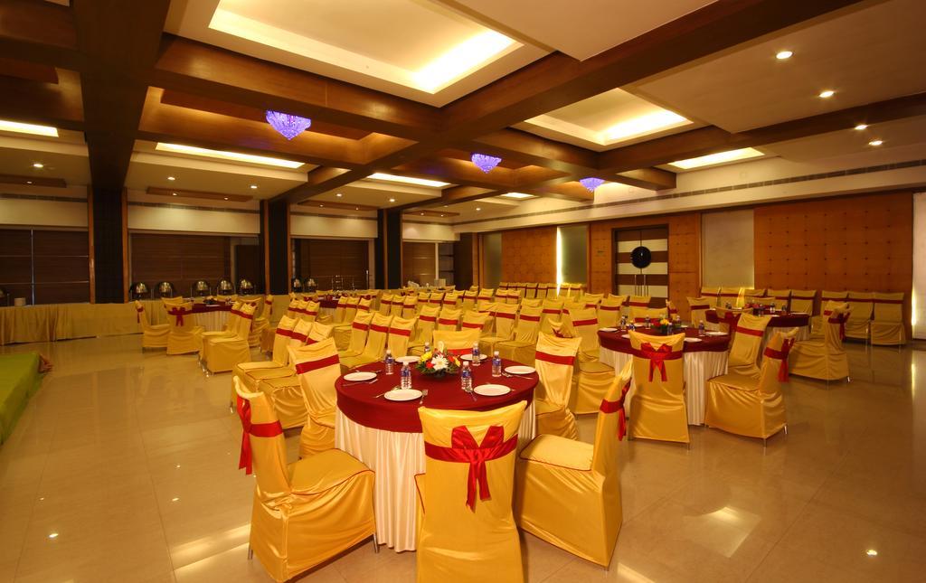 Vihang'S Inn Thane Exterior photo