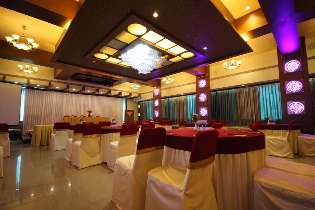 Vihang'S Inn Thane Exterior photo
