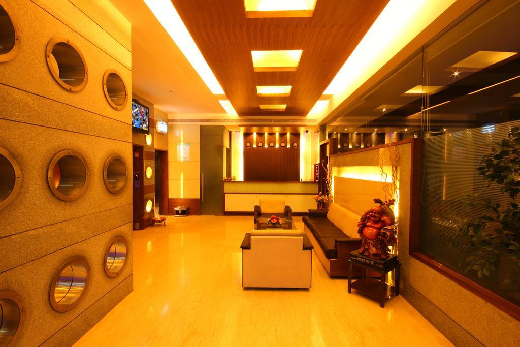 Vihang'S Inn Thane Exterior photo
